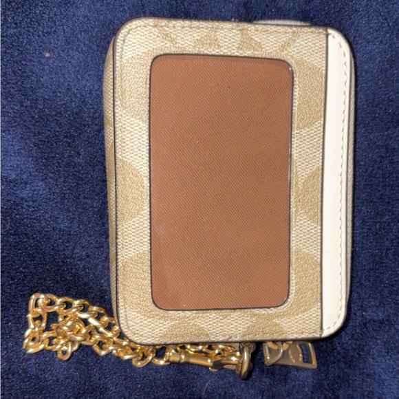 Coach Zip Card Case - Picture 2 of 5